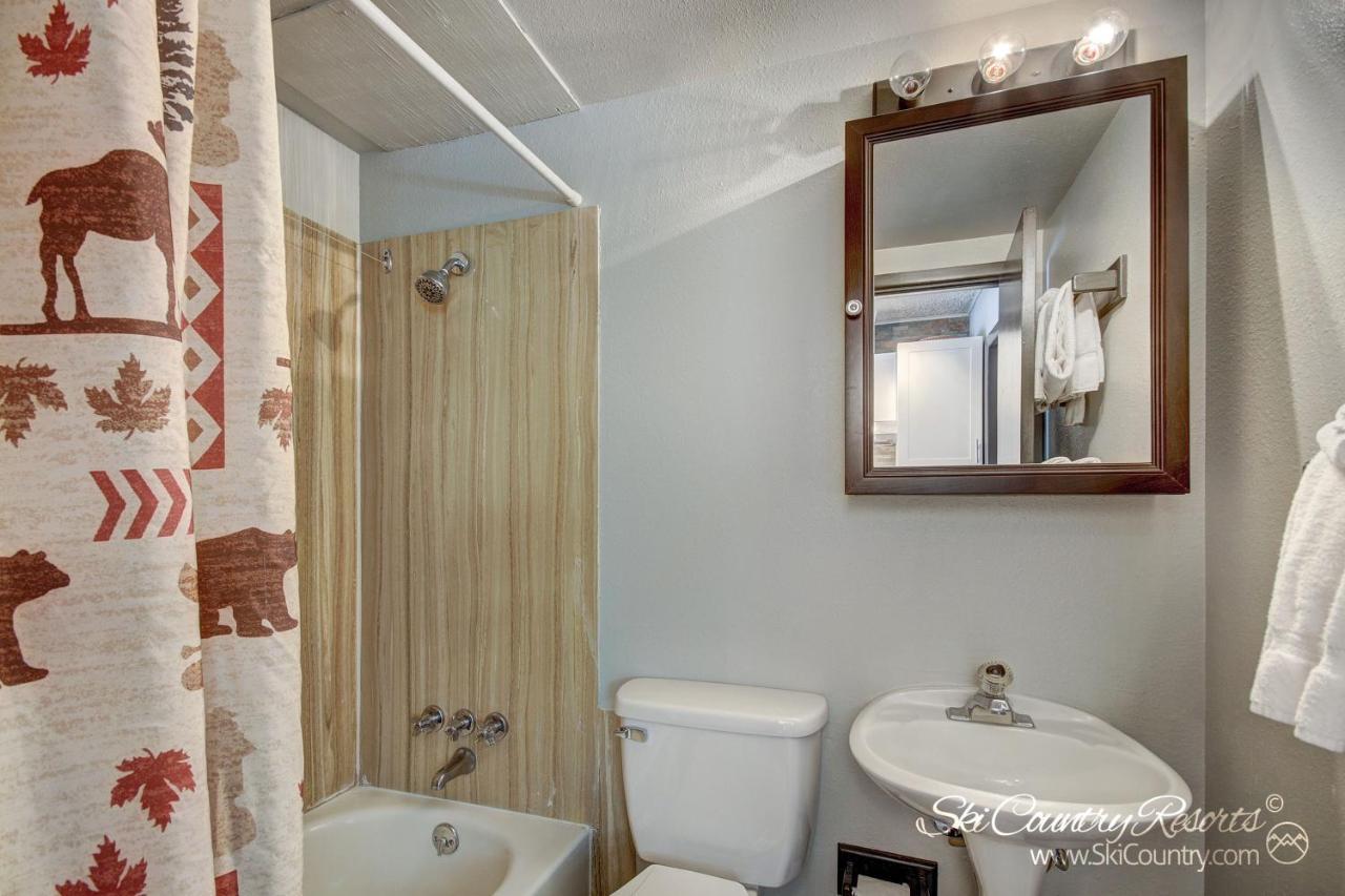 Petite Remodeled Corner Unit With Lots Of Light, Onsite Hot Tubs, Walk To Town Pm4A Apartamento Breckenridge Exterior foto